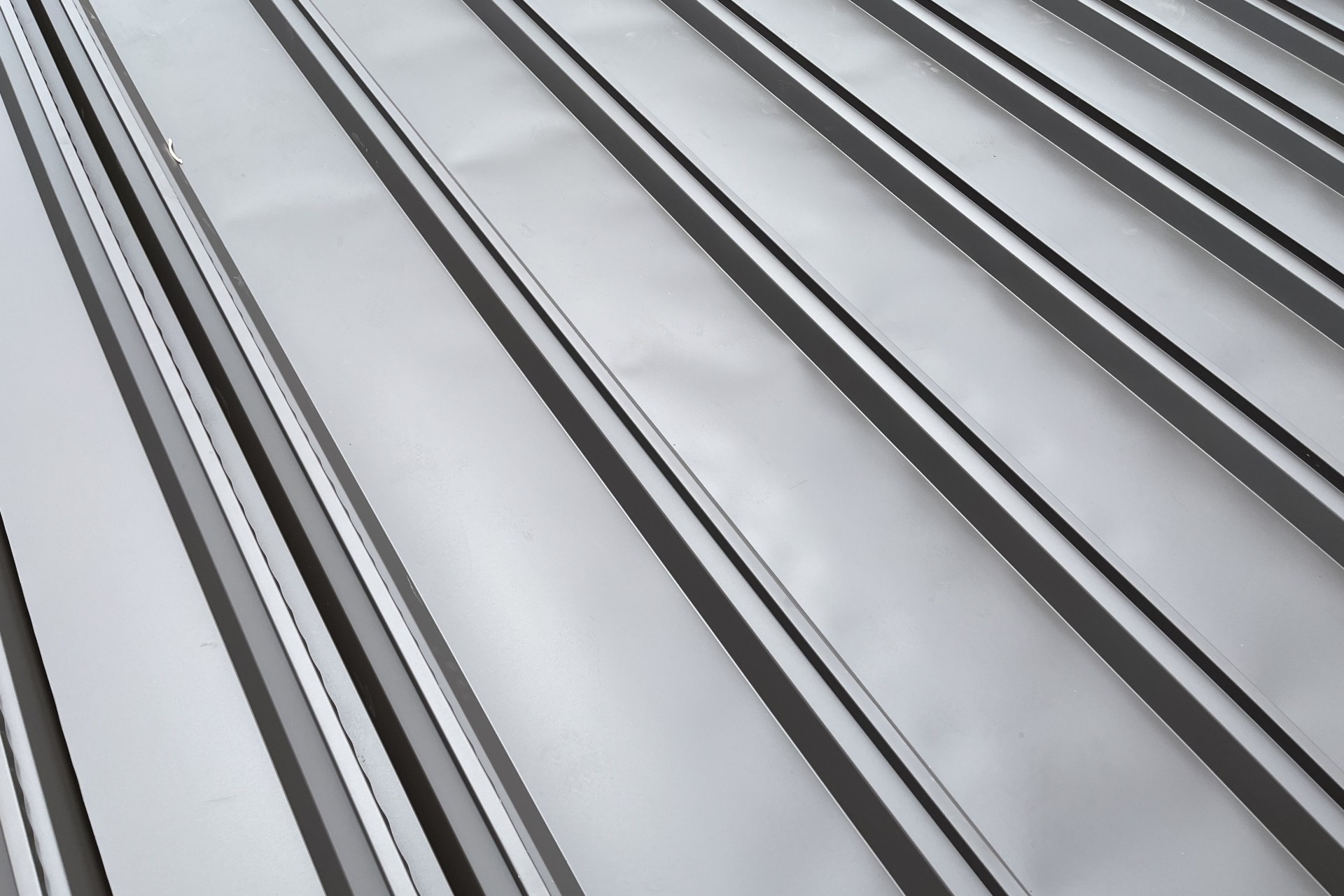 ガルバリウム鋼板カバー